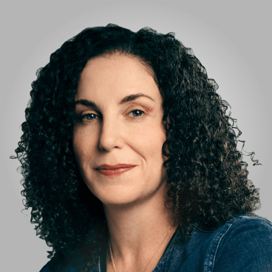 Headshot image of Sophie Sharp